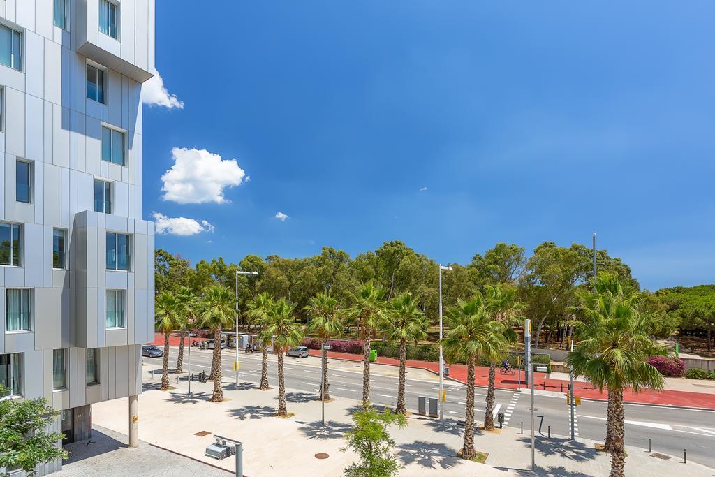 Urban District Apartments - Rambla Suites & Pool Barcelona Exterior photo