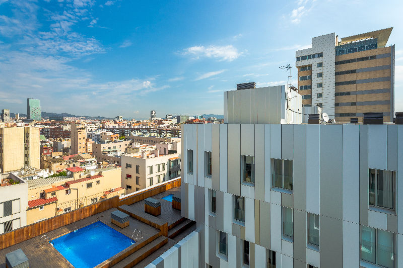 Urban District Apartments - Rambla Suites & Pool Barcelona Exterior photo